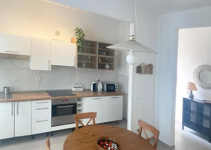 Bed & Breakfast Enjoy 3*